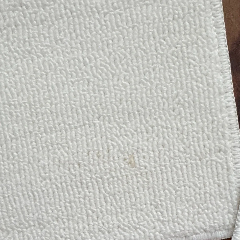 Set of Cream Textured Bathmats - Picture 5 of 10